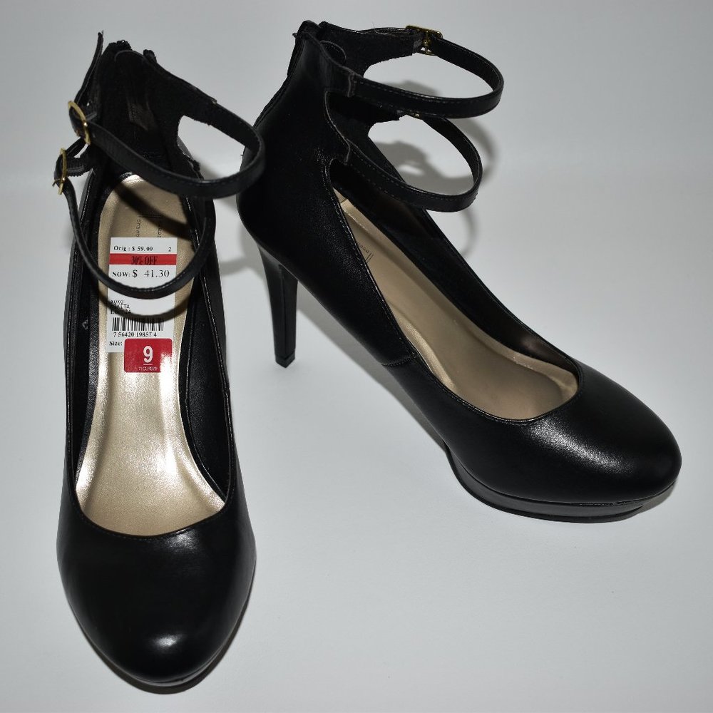 XOXO Women's New Black 4.5 Inch High Heels Size 9M